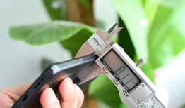 拯救者Y70手机首发上手，兼顾轻薄与性能的骁龙8+手机手机使用「拯救者Y70手机首发上手，兼顾轻薄与性能的骁龙8+手机」